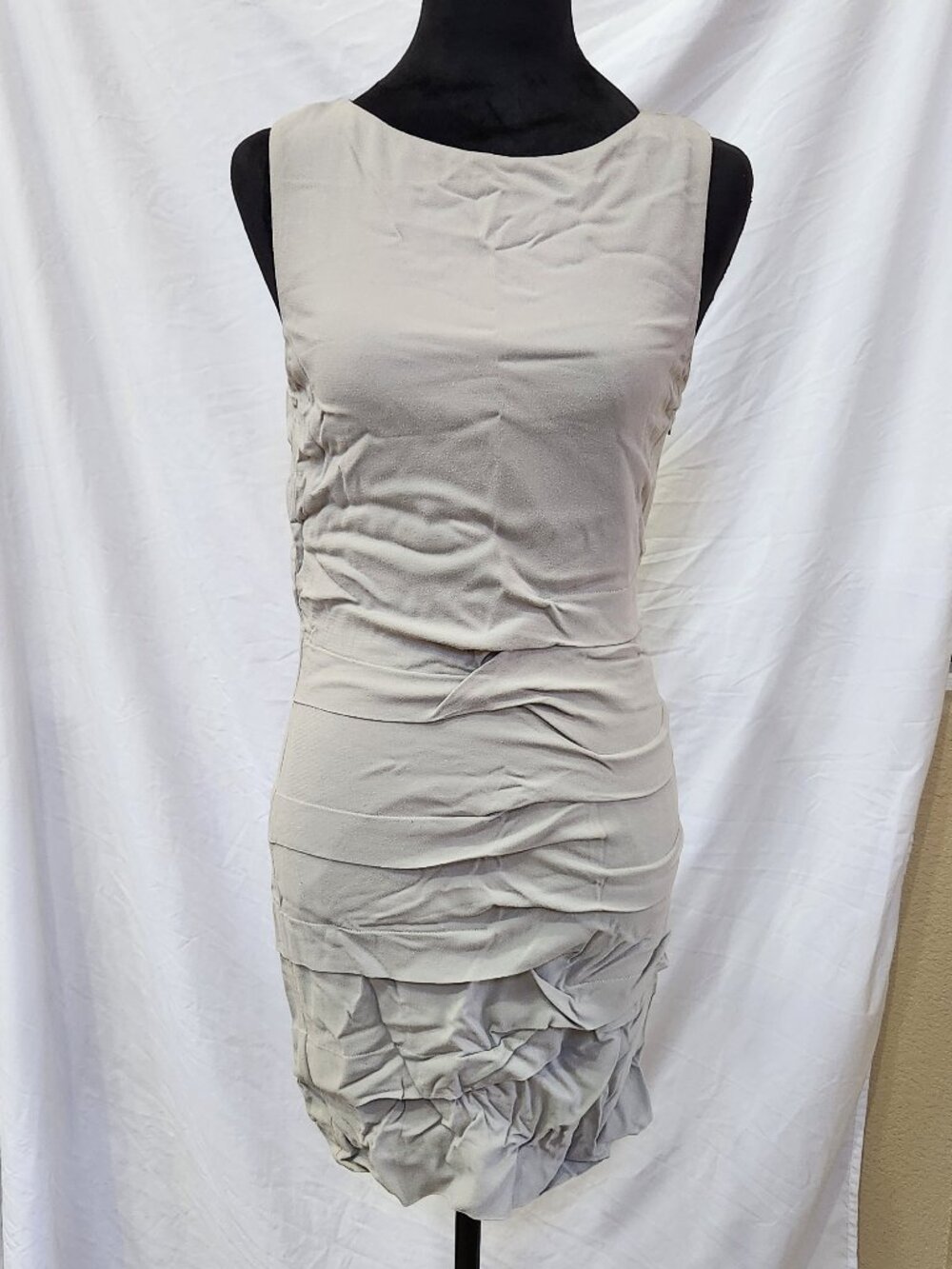 Nicole Miller Grey sleeveless stretchy mini dress, 8